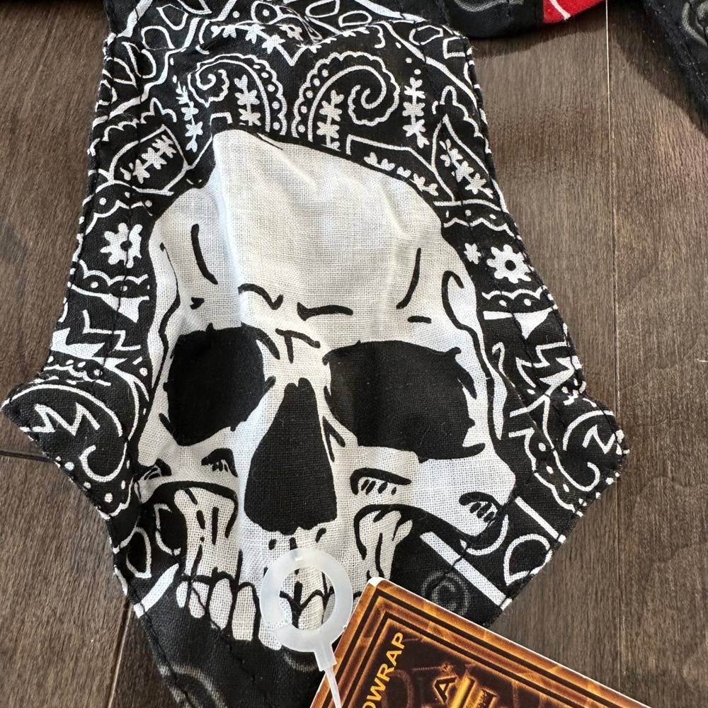 NWT Danbanna Skull Paisley Headwrap Do-Rag Skull Cap Bikercore Motorcycle - Picture 2 of 3